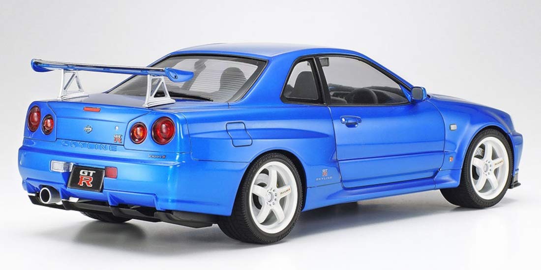 Tamiya 1/24 Sports Car Series No.258 Nissan Skyline GT-R V-Spec II Model 24258