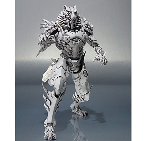 BANDAI S.H.Figuarts Masked Kamen Rider 555 WOLF ORPHNOCH Action Figure