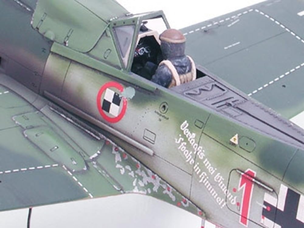 TAMIYA 1/48 Scale Limited Focke-Wulf Fw190 D-9 JV44 & Citroën 11CV Staff Car Set