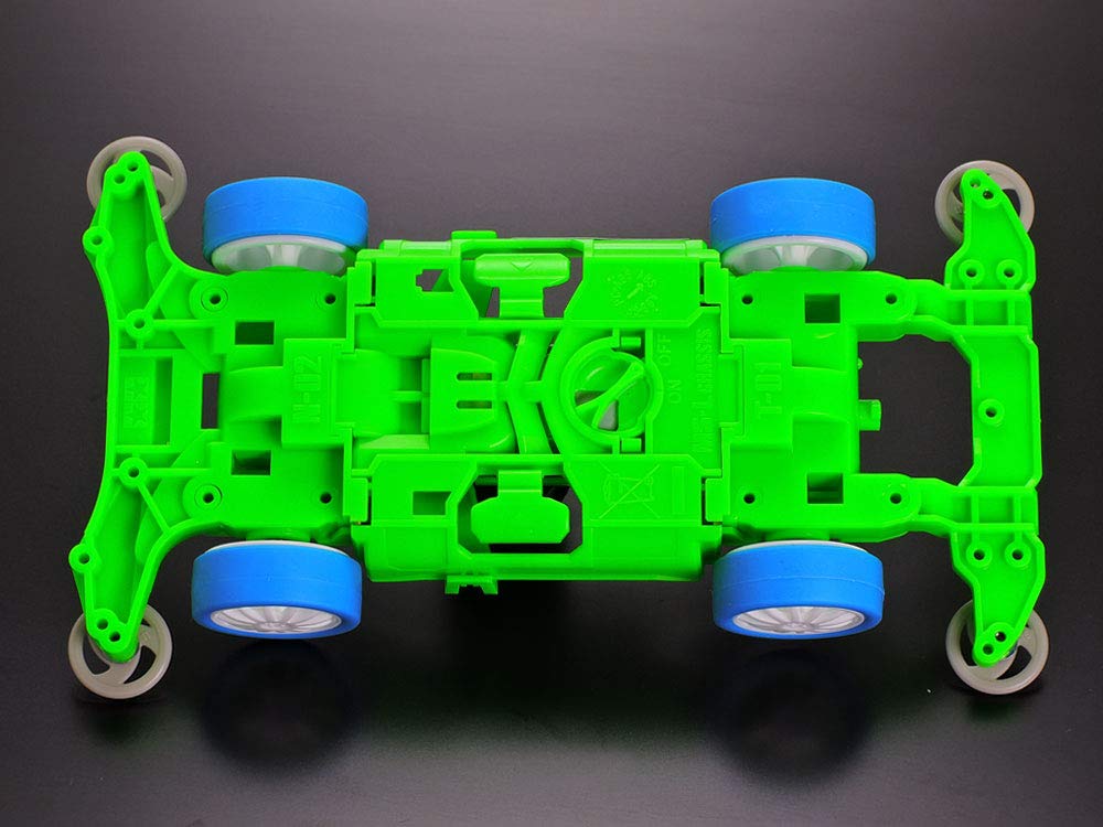 Tamiya Mini 4WD Special Edition Avante Mk.3 White Special Model 95469