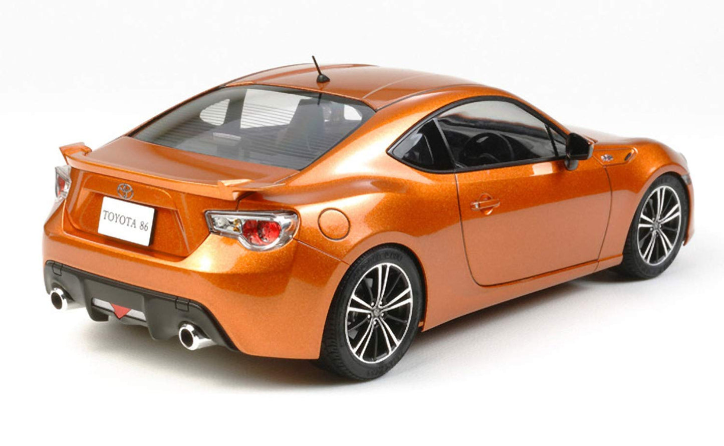 Tamiya 1/24 Sports Car Series No.323 Toyota 86 Model Kit