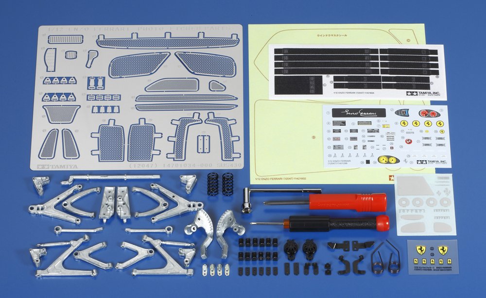 Tamiya 1/12 Big Scale Series No.47 Enzo Ferrari Model Kit 12047
