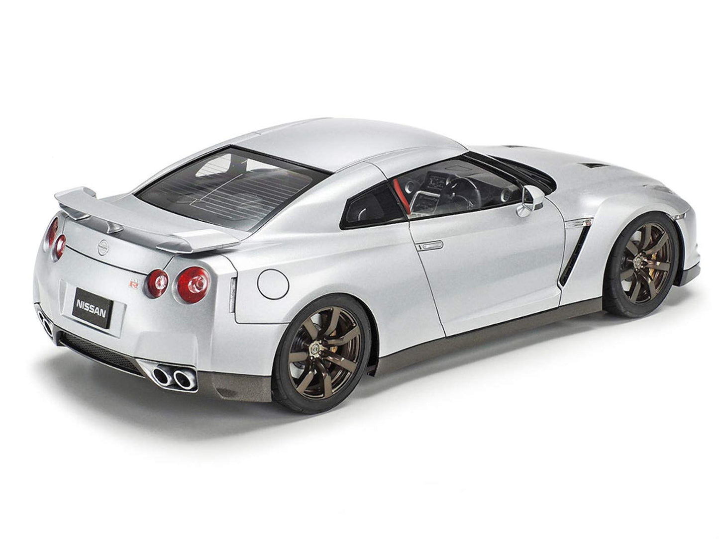Tamiya 1/24 Sports Car Series No.300 Nissan GT-R Plastic Model 24300