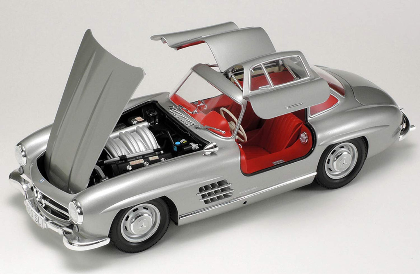 Tamiya 1/24 Sports Car Series No.338 Mercedes-Benz 300 SL Model 24338