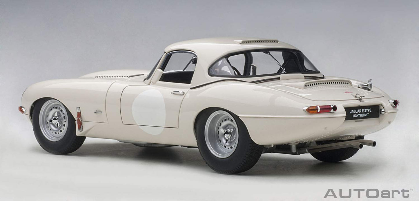 1/18 Jaguar Lightweight E-type White Finished Product Die-cast Model Car AUTOart