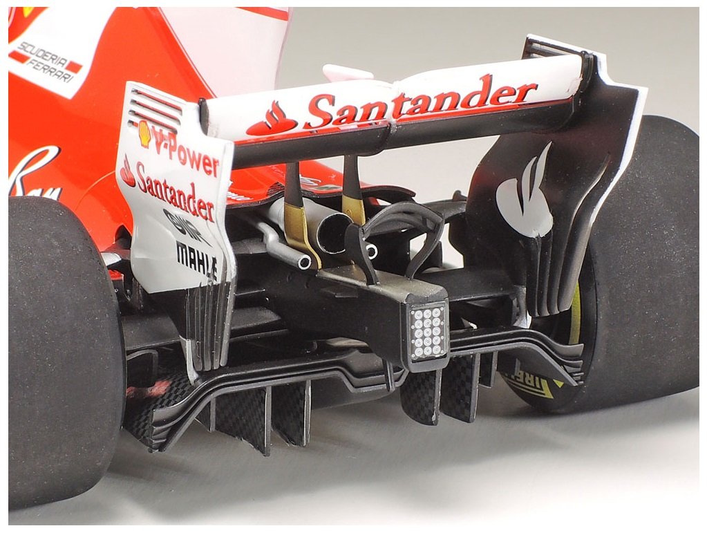 Tamiya 1/20 Grand Prix Series No.68 Ferrari SF70H Model Kit 20068