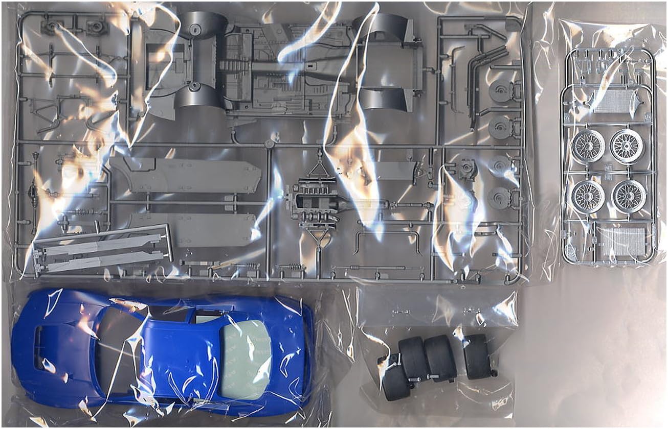 Tamiya 1/24 Sports Car Series No.184 Calsonic Skyline GT-R R33 Model 24184