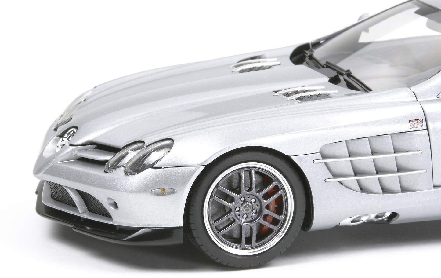 Tamiya 1/24 Sports Car Series No.317 Mercedes-Benz SLR McLaren 722 Edition Model