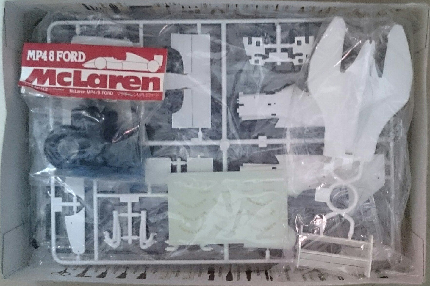 1/20 McLaren MP4/8 Ford