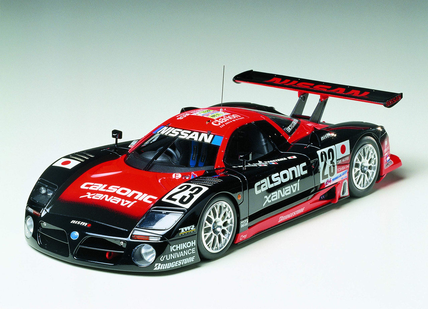 Tamiya 1/24 Sports Car Series No.192 Nissan R390 GT1 Plastic Model 24192